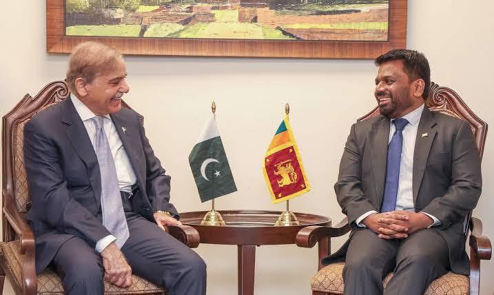 Sri Lankan President Personally Contacts PM Shehbaz Sharif - Requests Pakistan Play India Match